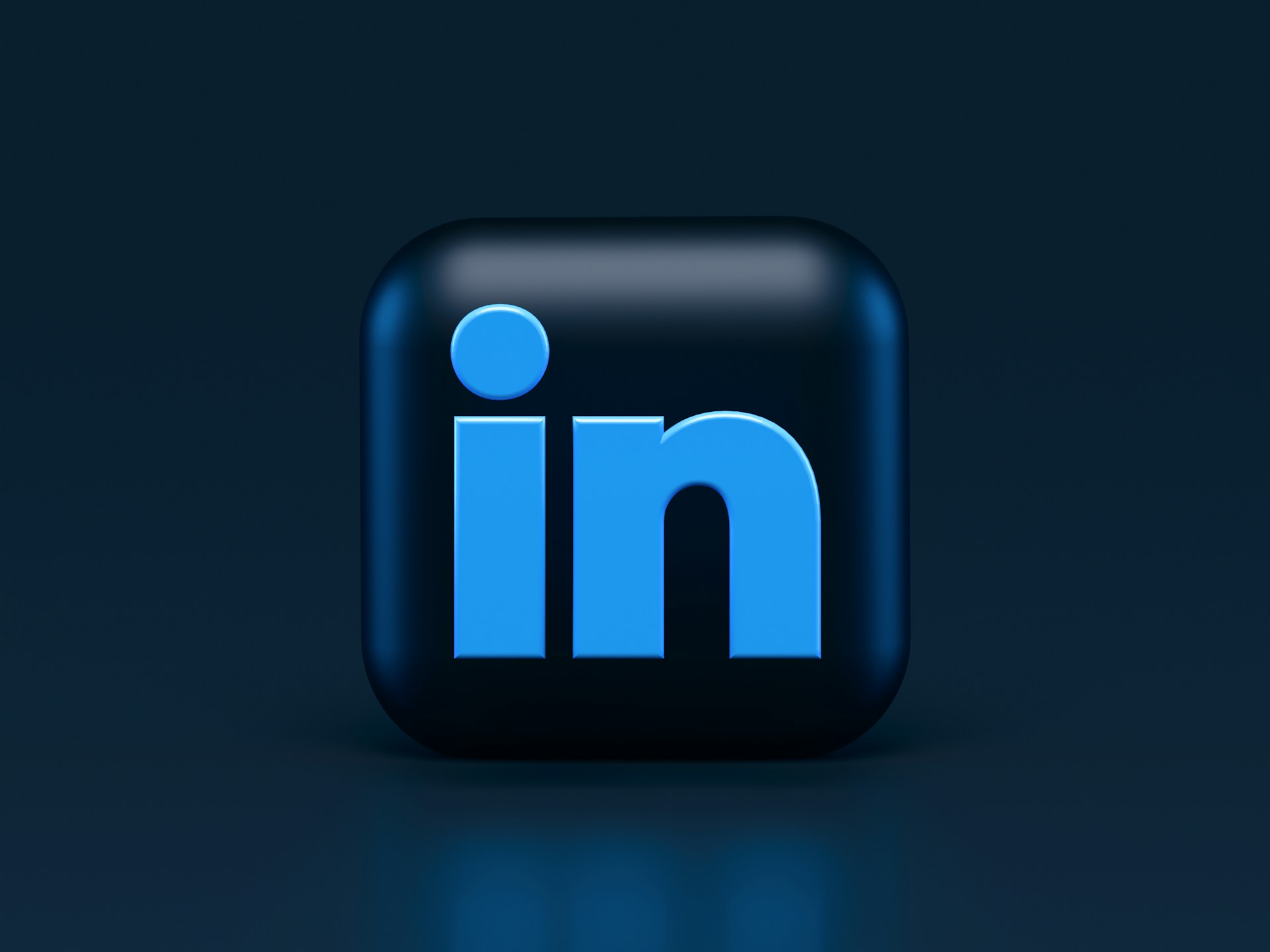 LinkedIn Marketing: How to Create an Effective Company Page to Showcase Your Brand and Offerings